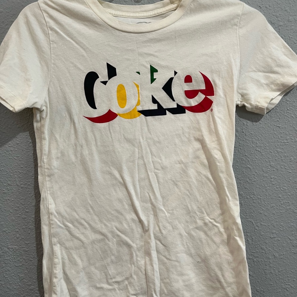 Coca-Cola (Coke) t-shirt.